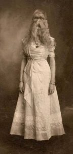 Alice-E.-Doherty.-Her-stage-name-was-The-Minnesota-Woolly-Baby.-481x1000